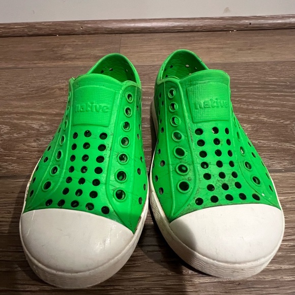Native Jeffersons Youth Shoes - Picture 2 of 8